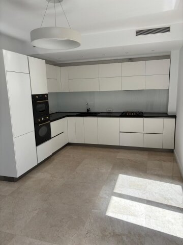 Dorobanti, inchiriez vila 8 camere, 300 mp utili,